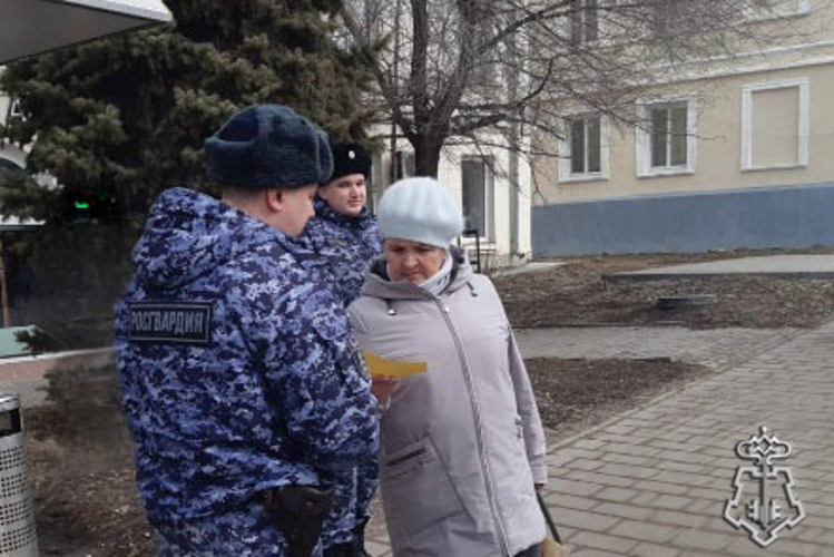 УЛЬЯНОВСКИЕ РОСГВАРДЕЙЦЫ РАССКАЗАЛИ ГРАЖДАНАМ КАК ОБЕЗОПАСИТЬ СВОЕ ИМУЩЕСТВО