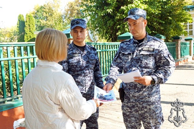 Ульяновские росгвардейцы рассказали гражданам о безопасности загородных домов