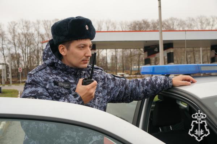Росгвардейцы задержали ульяновца устроившего дебош на улице