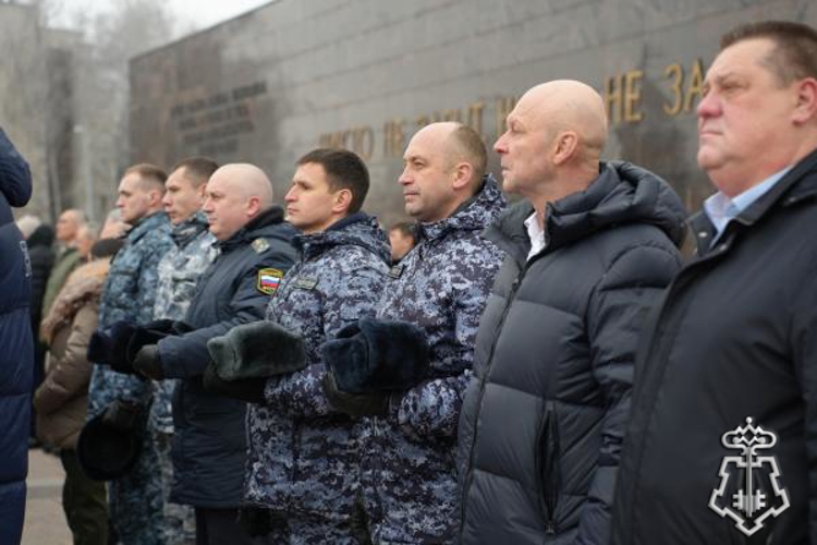 В День Героев Отечества ульяновские росгвардейцы почтили память павших воинов