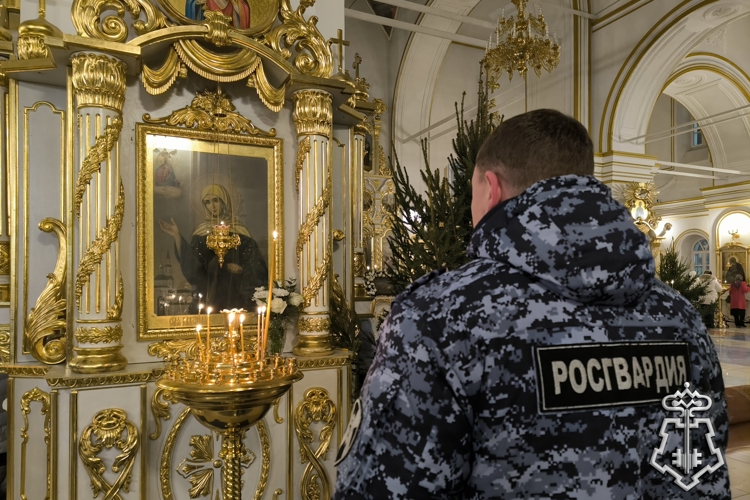 Ульяновские росгвардейцы осуществили безопасность во время празднования Рождества Христова 