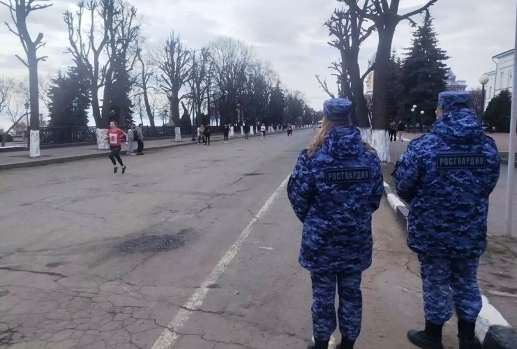 Ульяновские росгвардейцы обеспечили безопасность на легкоатлетической эстафете
