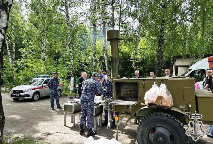 В Ульяновске сотрудники Росгвардии организовали профориентационную на национальном празднике