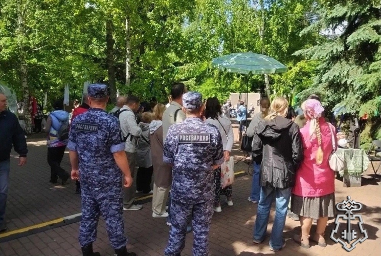 Ульяновские росгвардейцы обеспечили безопасность на праздник Святой Троицы